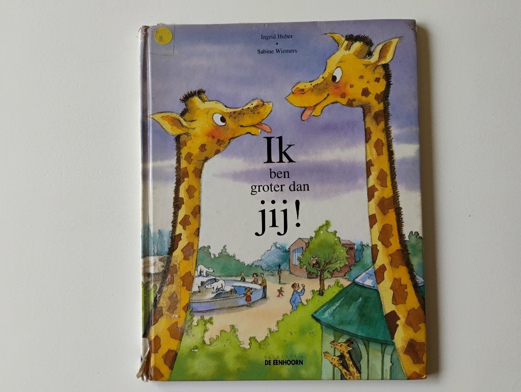 Kinderboek ik ben groter dan jij giraffen Ingrid Huber, Ophalen of Verzenden, Gelezen, Fictie algemeen