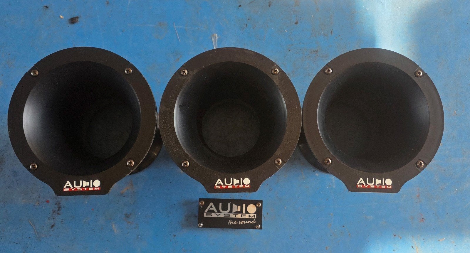 Audio System Basreflex Poorten (3 stuks) met logo plaat, Ophalen of Verzenden, Zo goed als nieuw