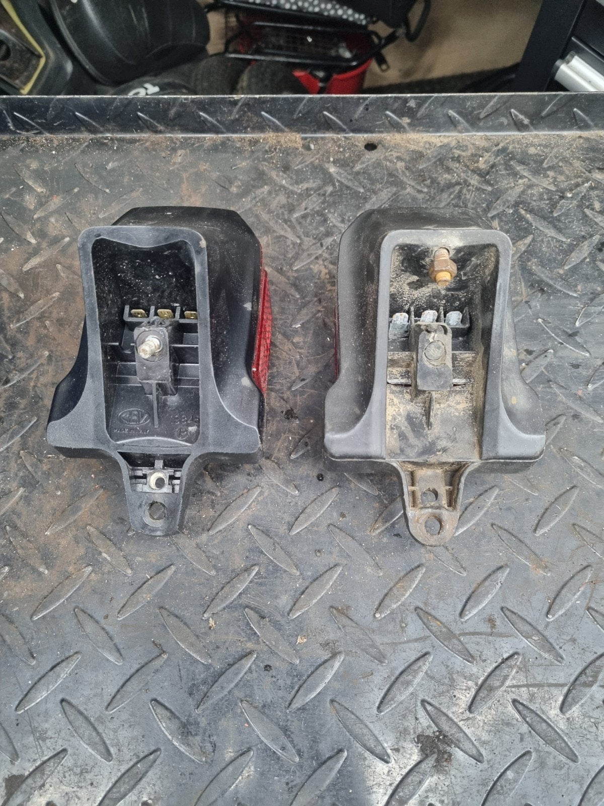 2x Tomos achterlicht €7,50, Ophalen of Verzenden, Tomos, Tomos, Tomos