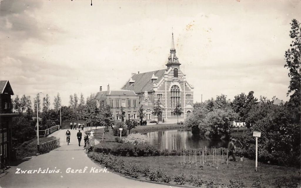 AN243 Fotokaart Zwartsluis Geref. Kerk e.o. 1939, Verzenden, 1920 tot 1940, Gelopen, Overijssel