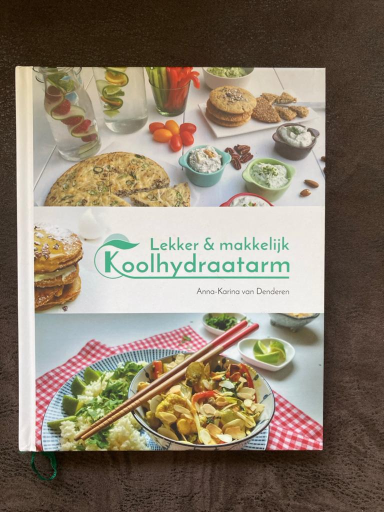 Lekker & Makkelijk Koolhydraatarm Kookboek - Anna-Karina, Voorgerechten en Soepen, Ophalen of Verzenden, Zo goed als nieuw, Gezond koken