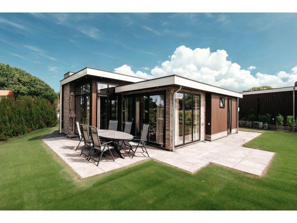 Vakantiewoning (70 M2) te koop in Waarland, N-H R#52R, Tot en met 6