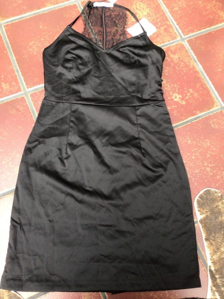 NA-KD jurk Maat 38 met kanten rug, Zwart, NA-KD jurk Maat 38 met kanten rug, Ophalen of Verzenden, Nachtkleding