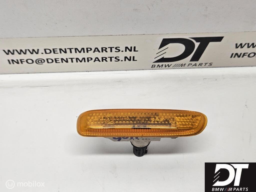 Knipperlicht spatbord rechts oranje BMW E46 63138370720, Gebruikt, Ophalen of Verzenden, BMW, BMW