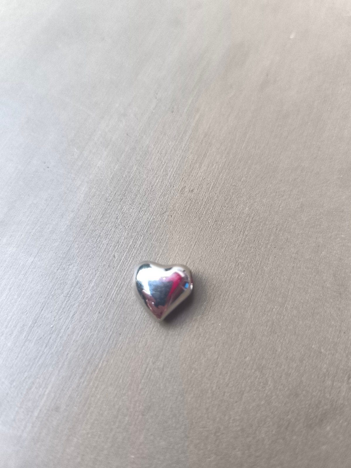 Assieraad, een zilver hartje, as drager, Ophalen of Verzenden, Zo goed als nieuw, Zilver, Zilver