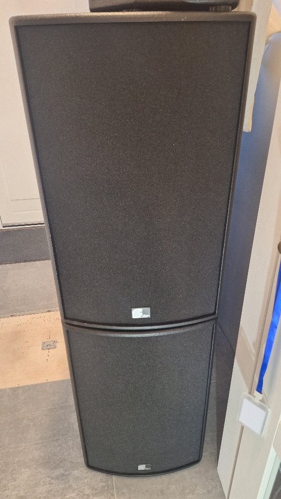 2 complete Fohhn sets., Subwoofer, Zo goed als nieuw, Ophalen, 150 watt of meer