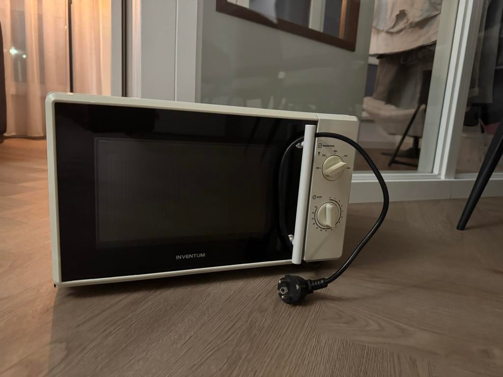 Inventum Magnetron - Compact en Gebruiksvriendelijk, Witgoed en Apparatuur, Magnetrons, Ophalen, Gebruikt, Minder dan 45 cm, Magnetron