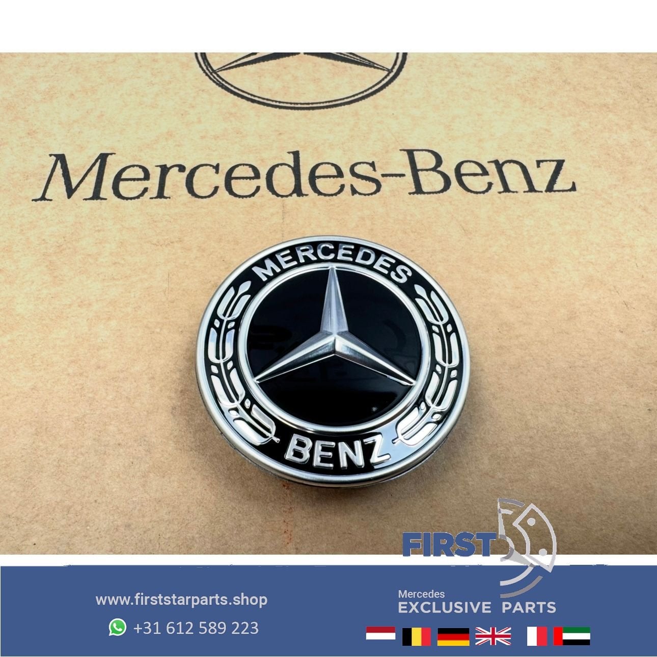 Mercedes AMG MOTORKAP LOGO ZWART BADGE EMBLEEM W204 W205 W21, Gebruikt, -, Ophalen of Verzenden, -