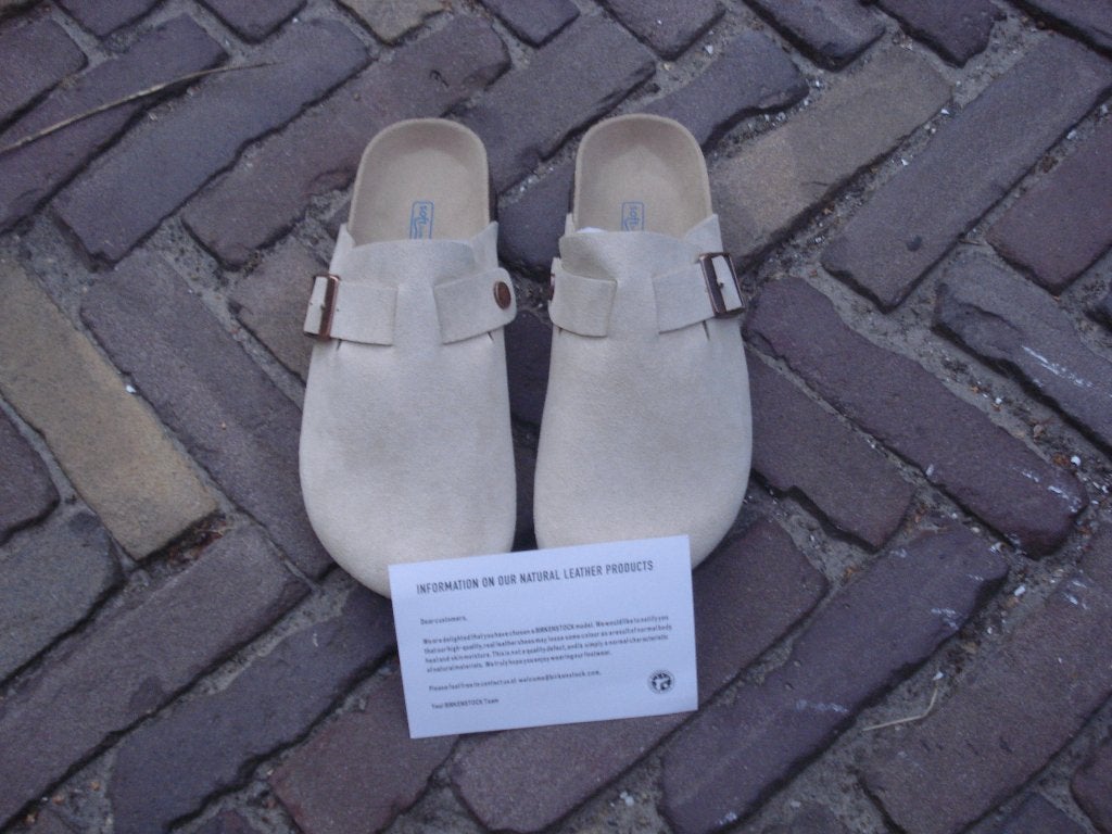 BIRKENSTOCK BOSTON NIEUW 37 NU GRATIS VERZENDING PER POST, Slippers, Verzenden, Beige, Nieuw
