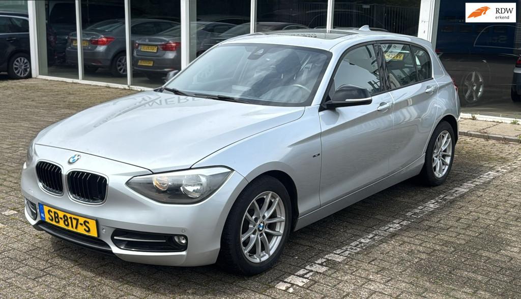 BMW 1-serie 116i Business+ Sport, 1-Serie, Euro 5, Gebruikt, Zwart