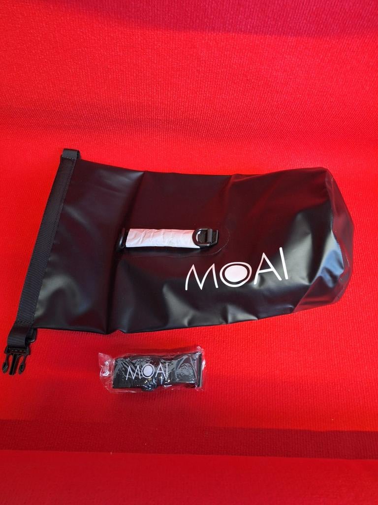 Moai drybag 10 liter  tas 100% Water dicht, Ophalen of Verzenden, Nieuw, Zwart, Heer of Dame