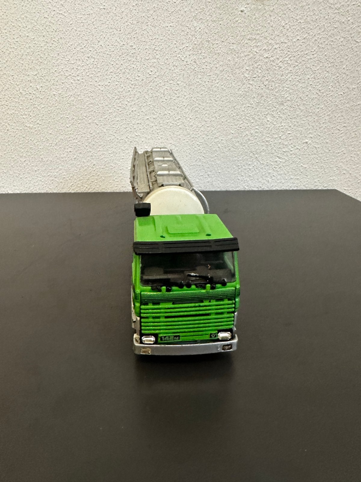 Tekno Groene Scania 142m Hobur Tankwagen 1:50, Ophalen of Verzenden, Gebruikt