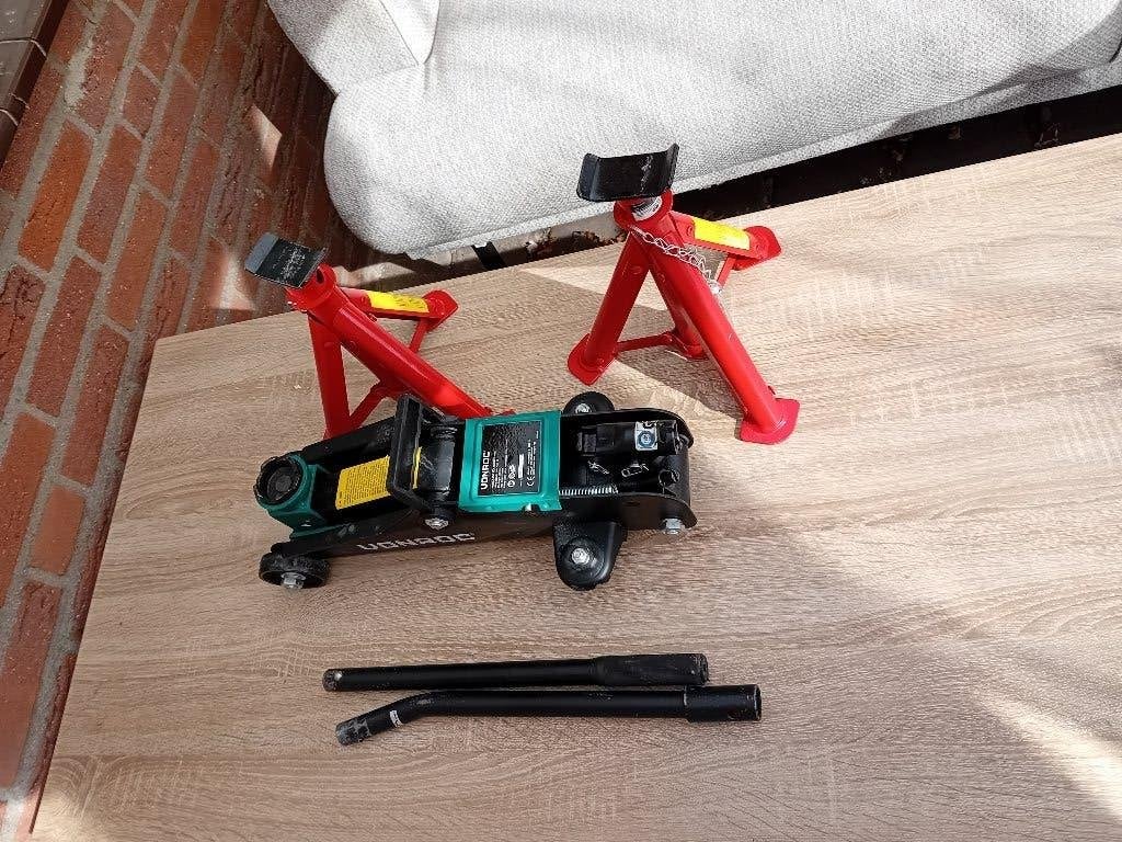hydrolische krik en bok poter, Ophalen, Zo goed als nieuw, Hydraulisch, Garagekrik