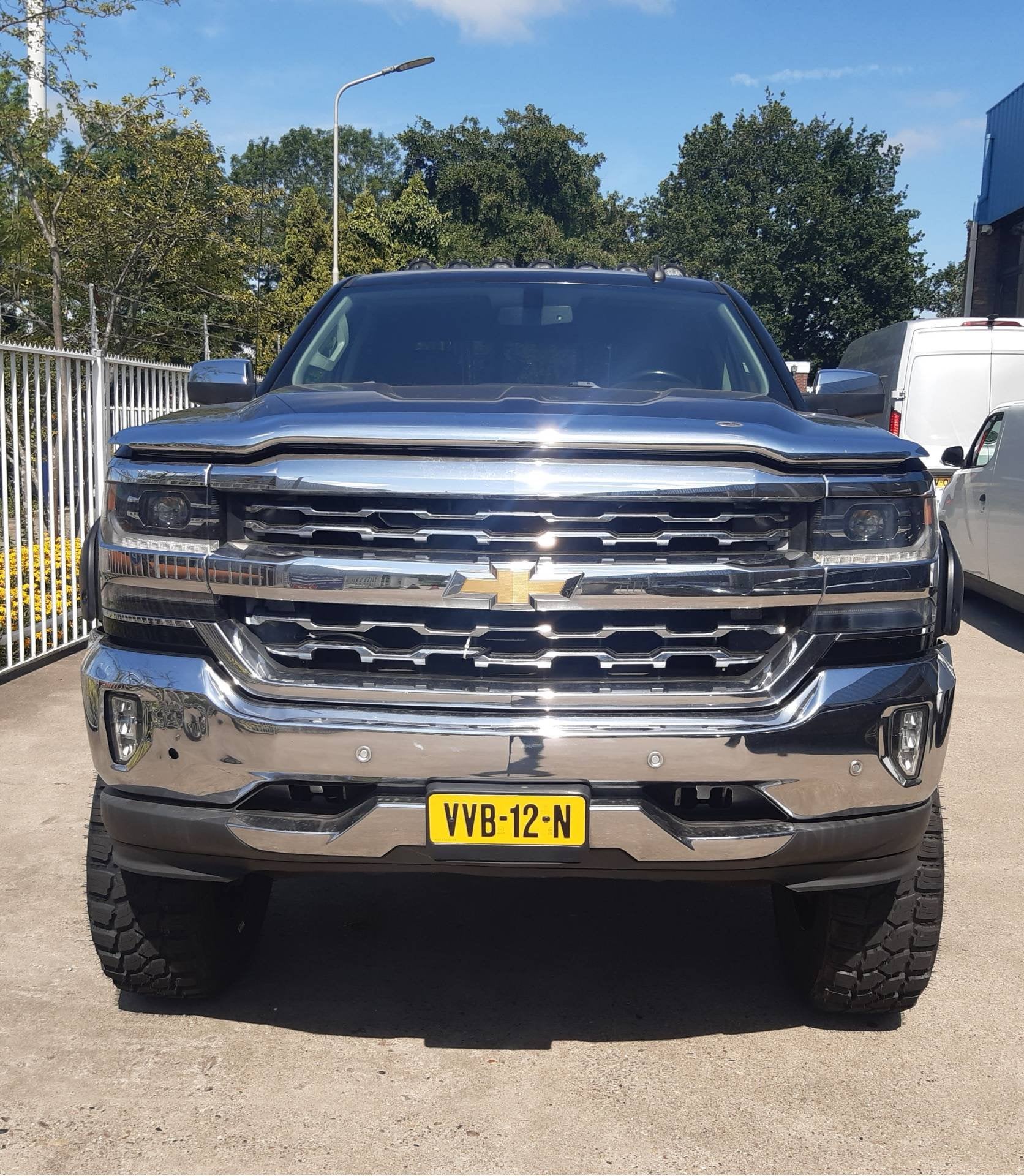 Chevrolet Silverado 4WD LTZ Crewcab High Mountain 3500Kg Tre, Auto's, Automaat, Euro 5, Gebruikt, Parkeersensor