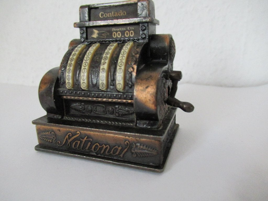 Miniatuur metalen kassa- puntenslijper van Play me, Ophalen of Verzenden, Gebruikt, Poppenhuis