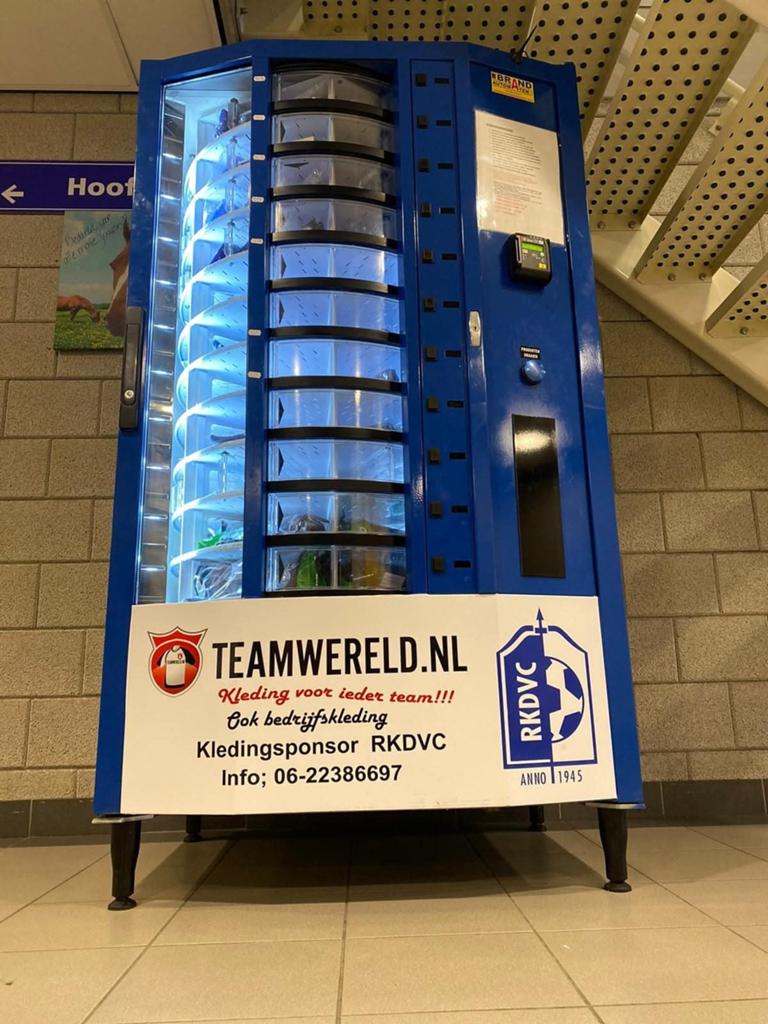Voetbalkleding en accessoires automaat, Brand Automaten, Ophalen, Blauw