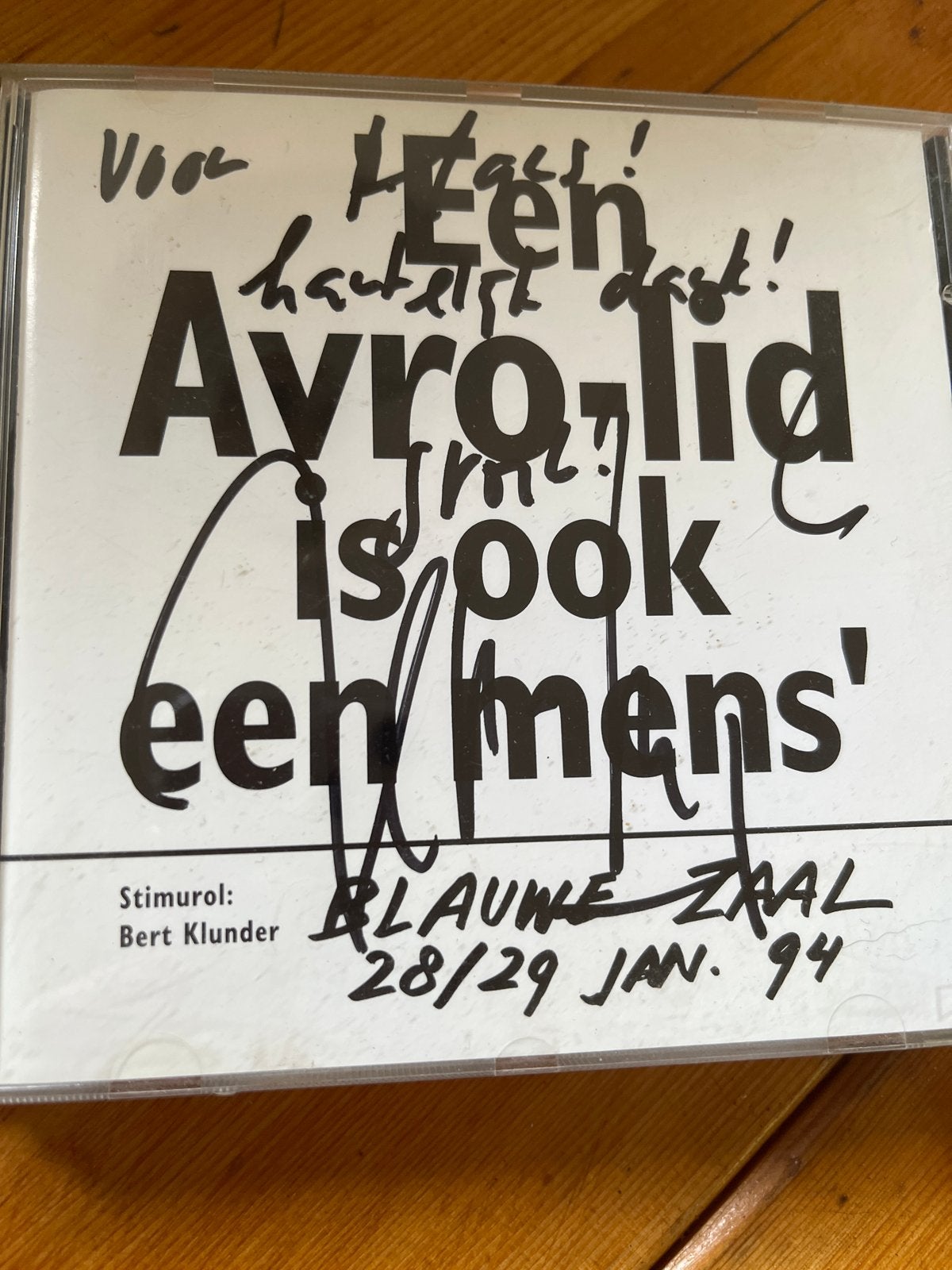 Bert Klunder - Een Avro-lid is ook een mens (Gesigneerd), Ophalen of Verzenden, Gebruikt, Album, Gesigneerd