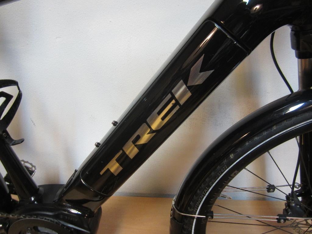 Trek herenfiets met Bosch middenmotor      zgan, Vering, 10 tot 15 versnellingen, Zo goed als nieuw, Ophalen