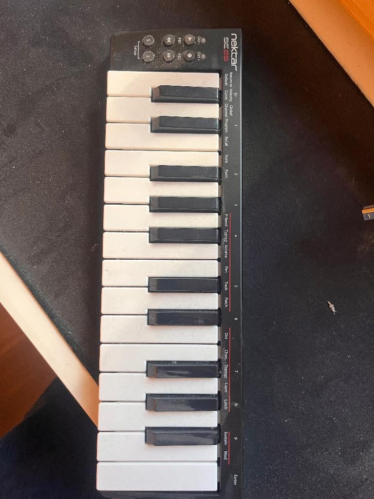 Nektar SE 25 Midi controller, Ophalen of Verzenden, Zo goed als nieuw