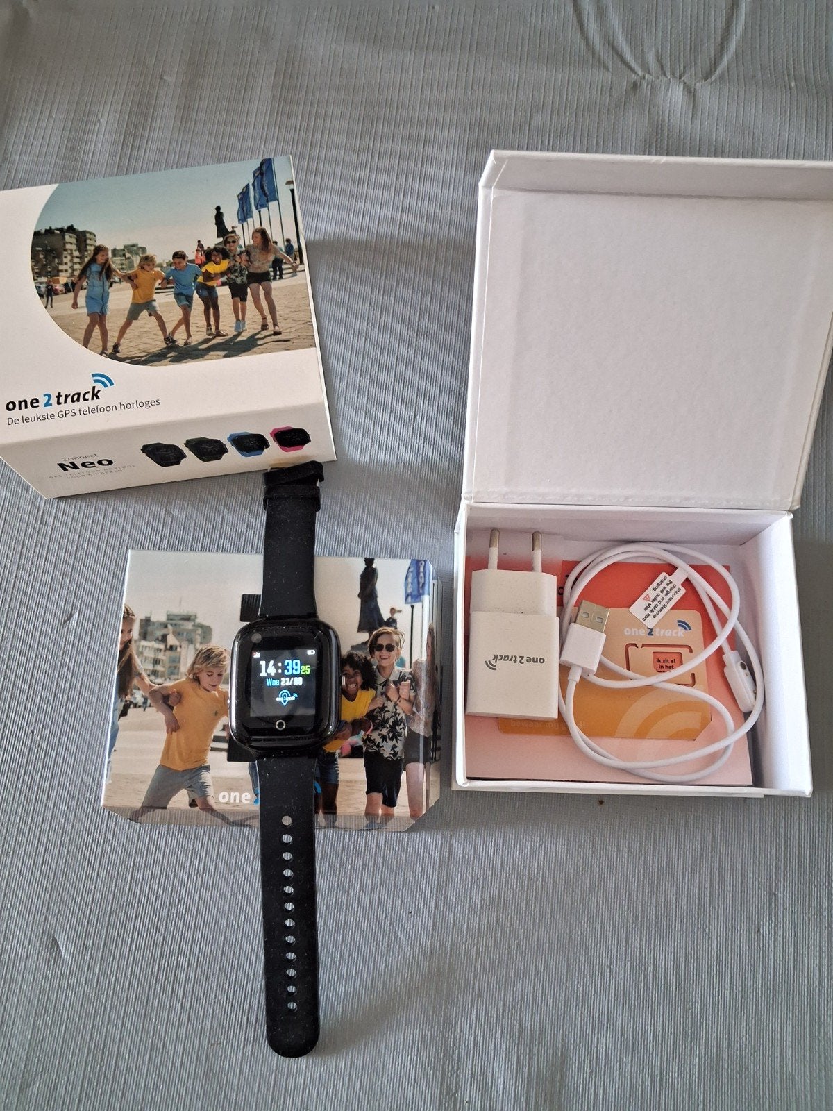 One2Track Neo GPS Kinder Smartwatch Zwart, GPS, Gebruikt, Zwart, Ophalen of Verzenden