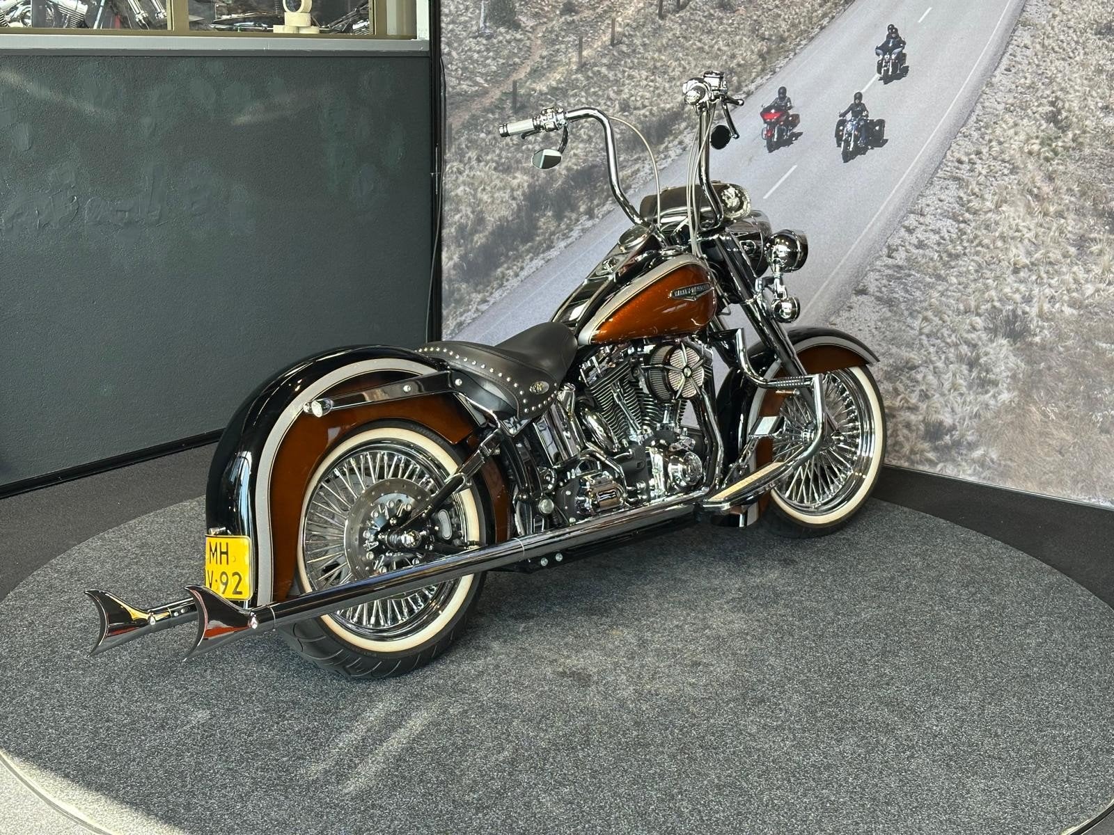 Harley-Davidson FAT BOY FLSTFI (bj 2003), Laan van Vredenoord 33
2289 DA  RIJSWIJK, NL, Bedrijf, Overig, Sales@harleydavidsonrotterdam.nl