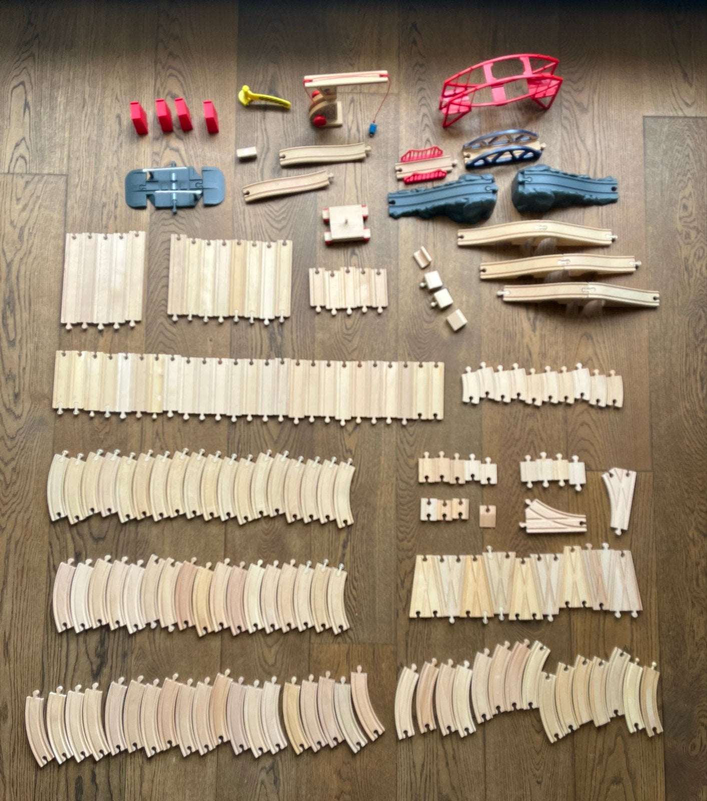 Grote set houten treinrails (+-175 stuks) - Brio & Everearth, Kinderen en Baby's, Speelgoed | Houten speelgoed, Ophalen, Gebruikt