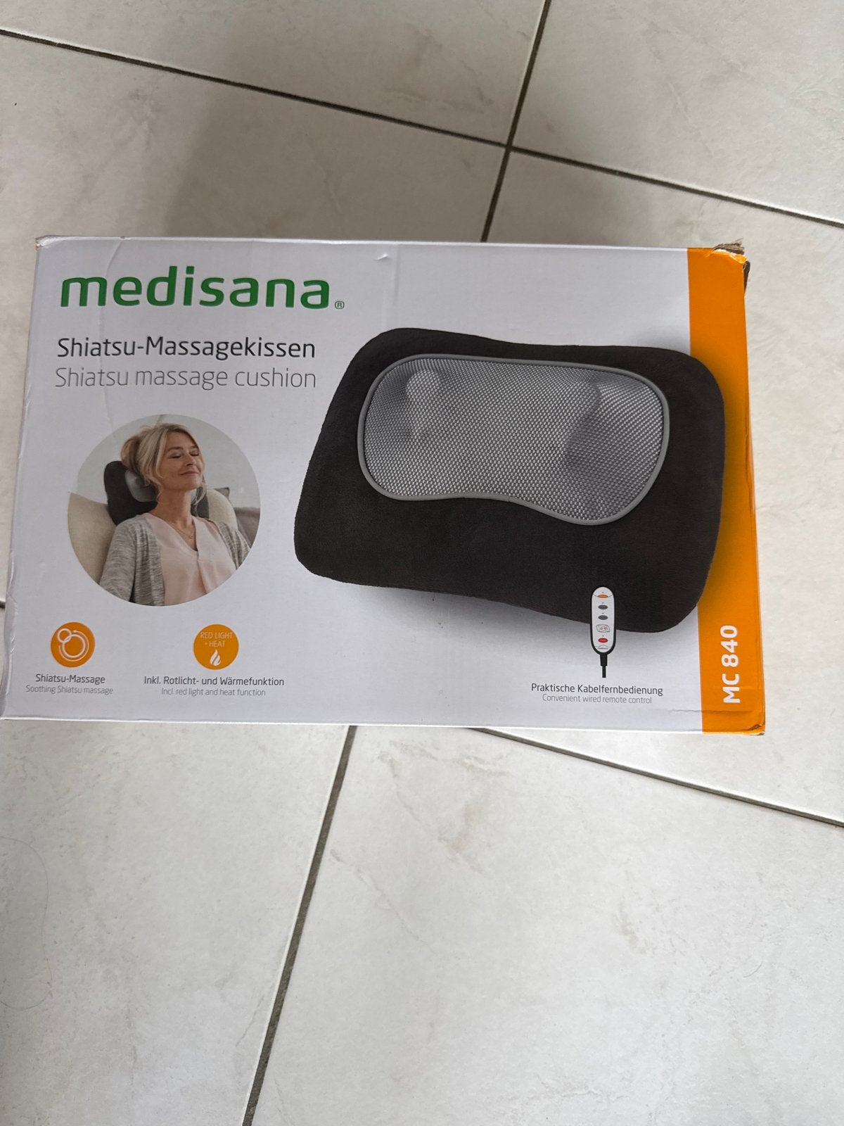 Medisana Shiatsu Massagekussen MC 840 met warmtefunctie, Ophalen of Verzenden, Zo goed als nieuw, Massagestoel of Kussen