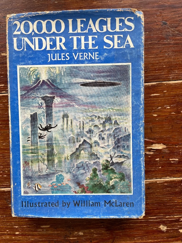 Jules Verne 20,000 Leagues under the sea 1966 first edition, Boeken, Gelezen, Ophalen of Verzenden, Fictie, Jules Verne