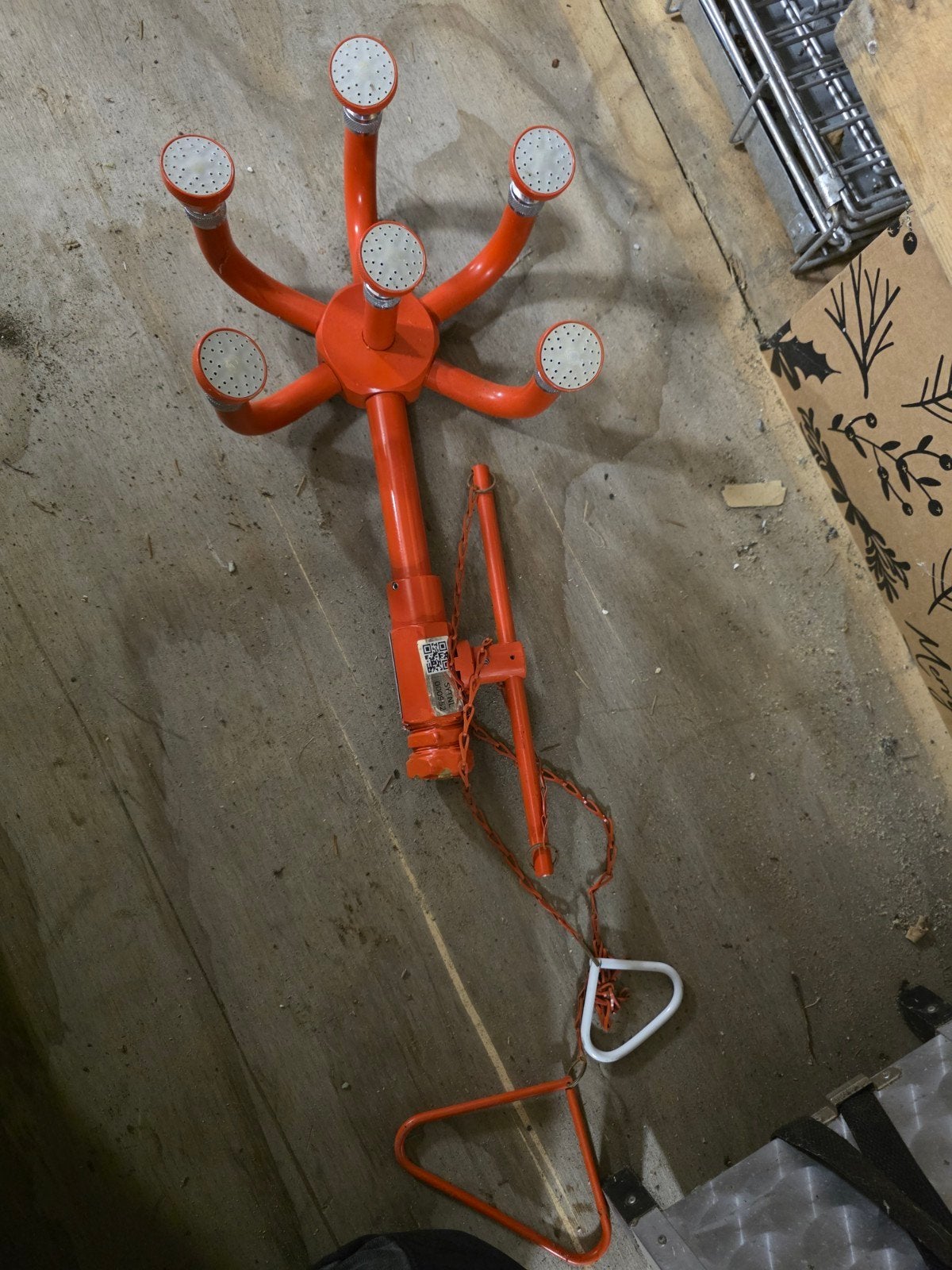 Oranje Nooddouche / Oogdouche met Voetbediening, Ophalen, Gebruikt