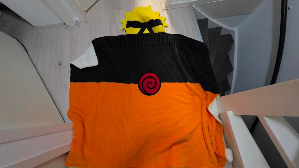 Naruto Shippuden deken/poncho, Ophalen, Zo goed als nieuw, Primark, Overige maten