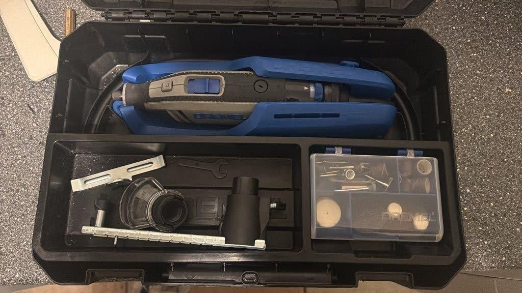 dremel  4250 met accessoires, Doe-het-zelf en Verbouw, Ophalen of Verzenden, Zo goed als nieuw