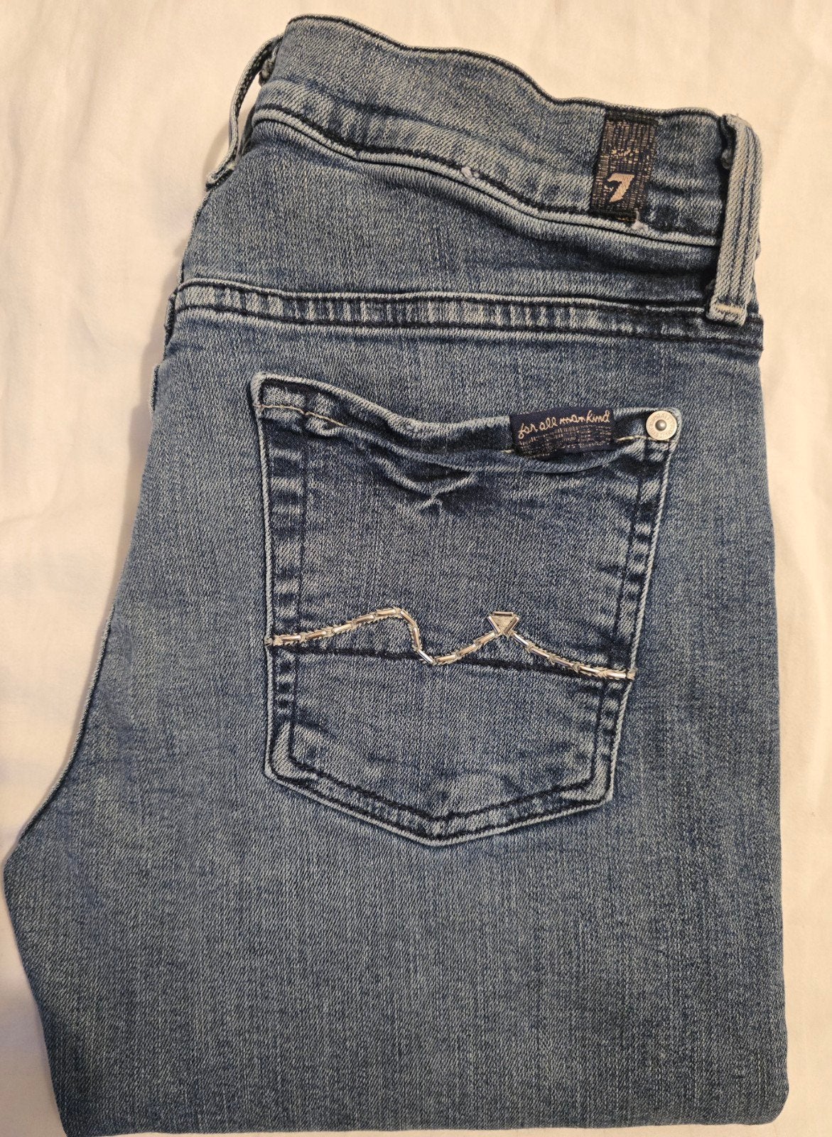 7 For All Mankind Straight Leg Jeans W28 Crystal Squiggle !!, Kleding | Dames, 7 For All Mankind, Zo goed als nieuw, W28 - W29 (confectie 36)