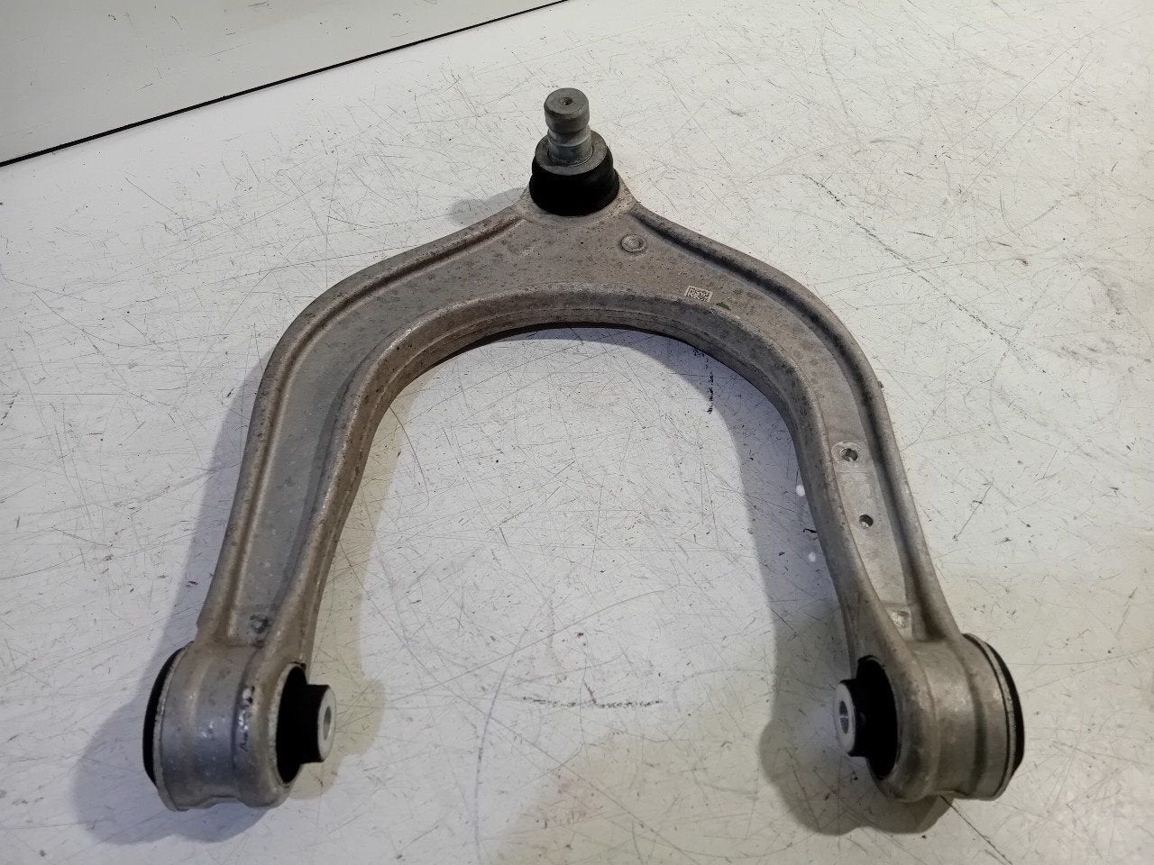 Draagarm links voor BMW iX, Onderdelen@venauto.nl, Van der Ven Autorecycling B.V., Gebruikt, Ettenseweg 76, 4706 PB Roosendaal, The Netherlands