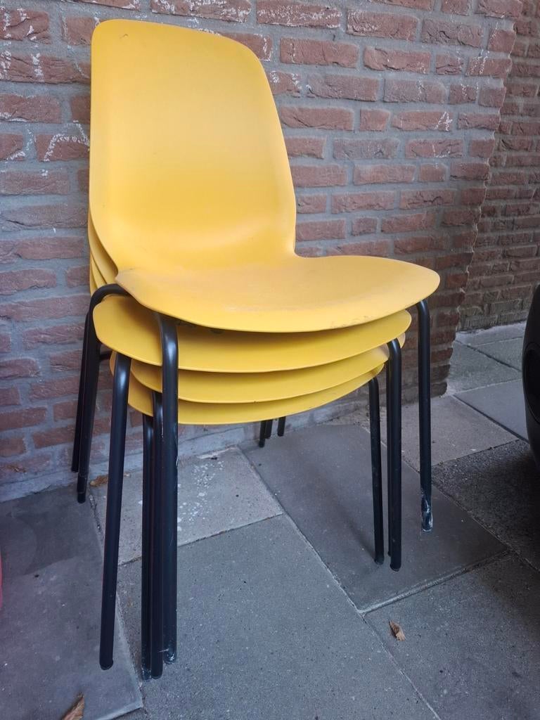 4 mosterdgele stoelen ikea, Ophalen, Kunststof, Gebruikt, Overige kleuren