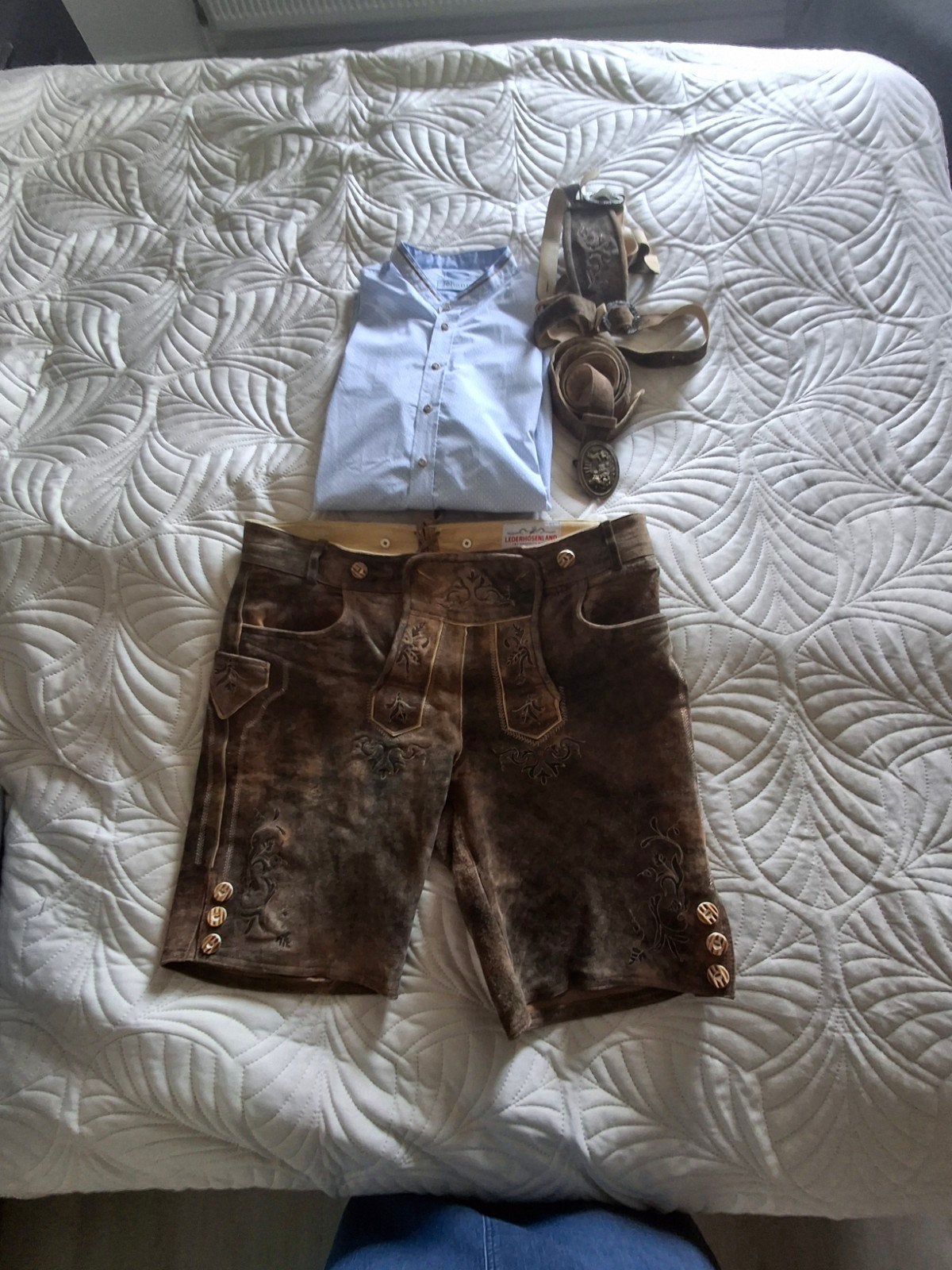 Lederhose met blauw overhemd en bretels, Kleding | Heren, Ophalen, Overige maten, Zo goed als nieuw, Onbekend