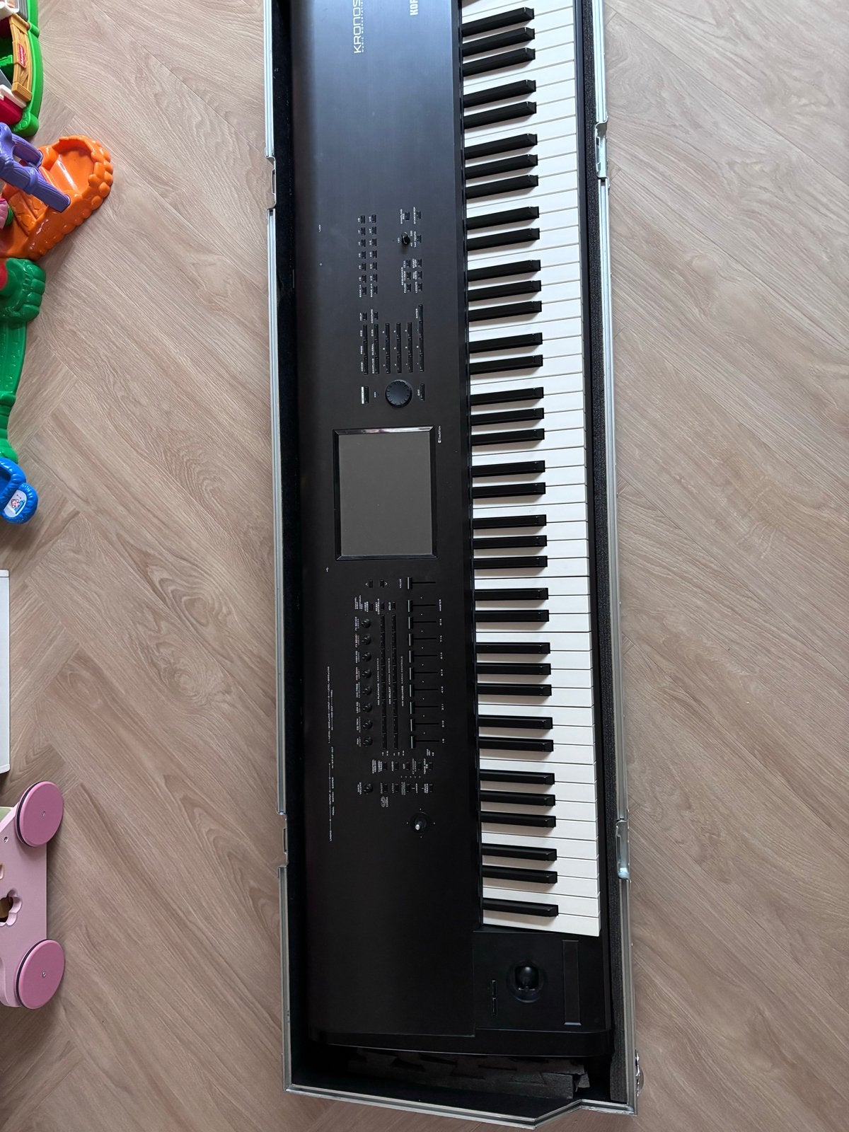Korg Kronos Workstation - Ideaal voor Studio Werk, Ophalen, 88 toetsen, Korg, Midi-aansluiting