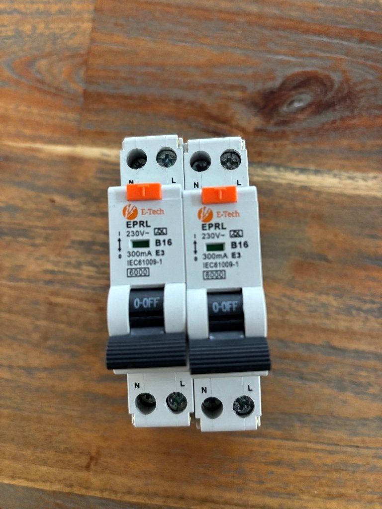E-TECH Aardlekautomaat B16 300mA 1P+N, Ophalen of Verzenden, Nieuw, Schakelaar