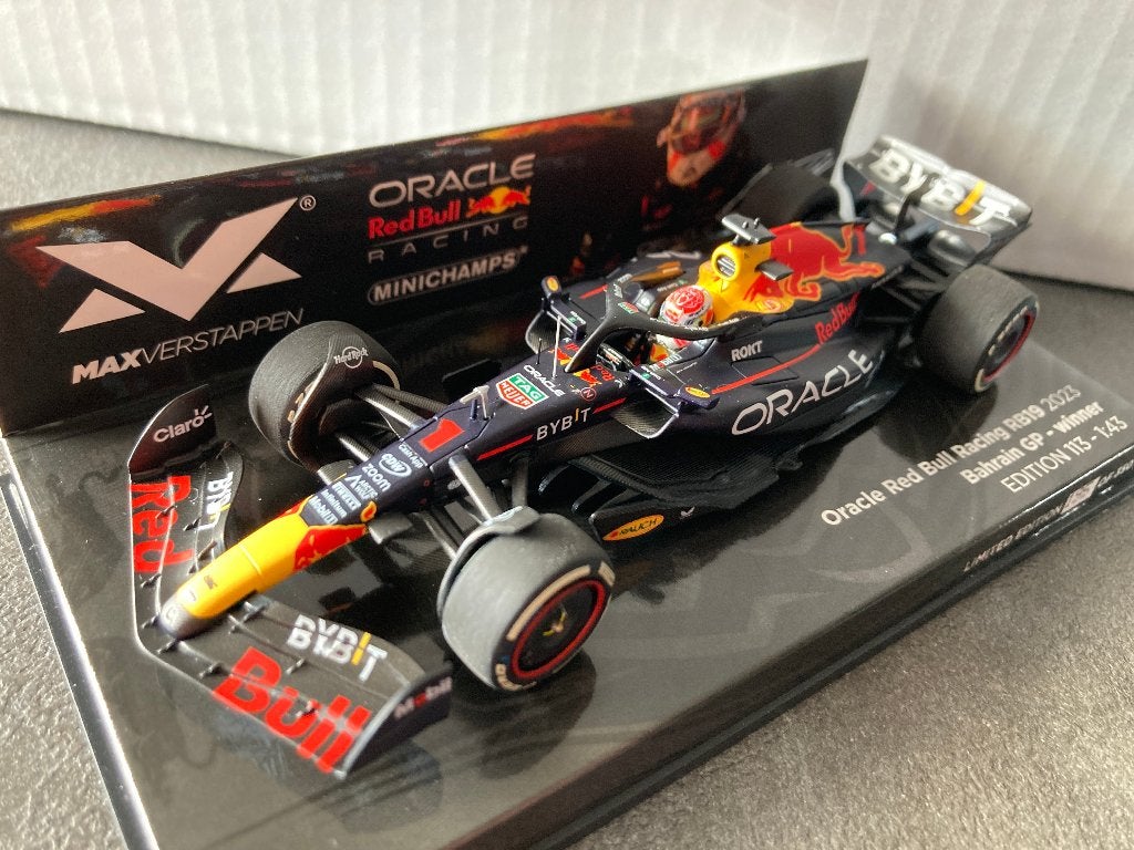 Max Verstappen 1:43 editie 113 Winner Bahrein GP 2023 RB19, Ophalen of Verzenden, Nieuw, Formule 1