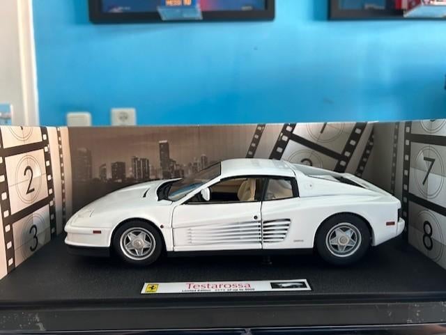 FERRARI TESTAROSSA ''MIAMI VICE'' 1:18 HOT WHEELS ELITE, Ophalen of Verzenden, Zo goed als nieuw, Auto, Hot Wheels