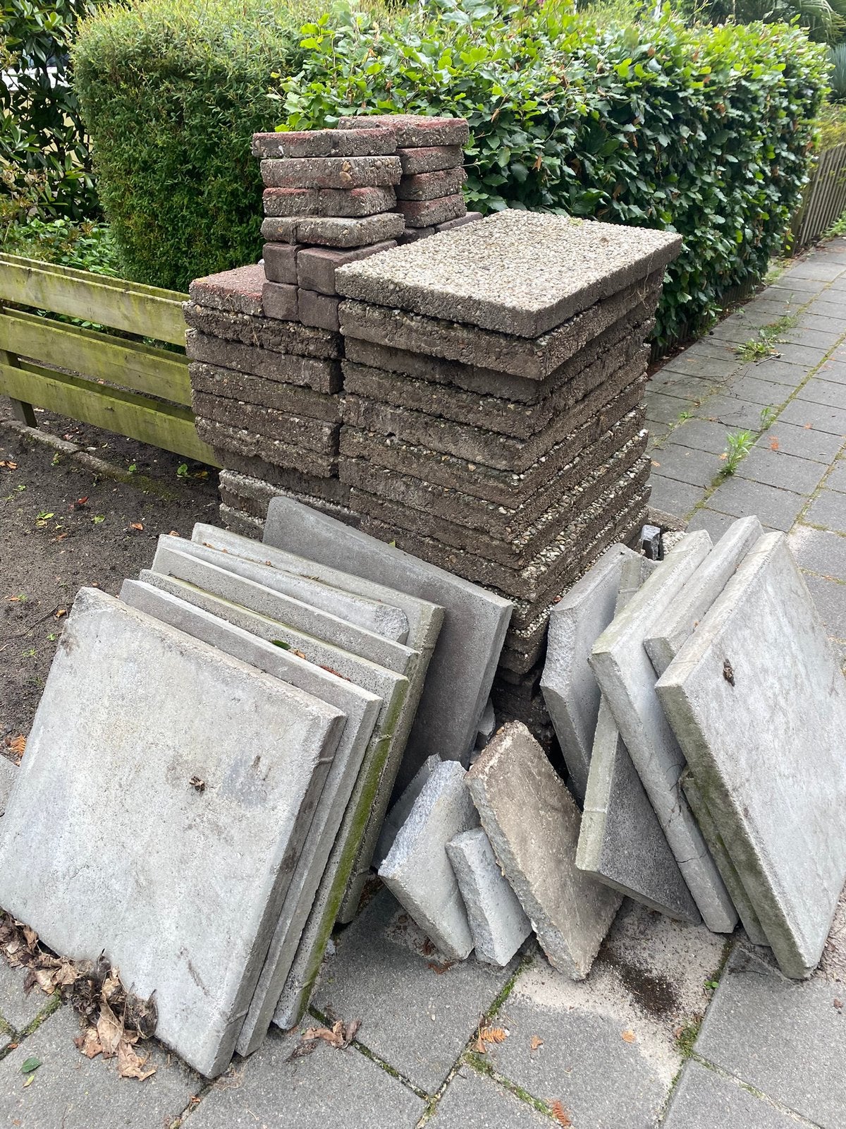 Gratis tegels, Ophalen, Gebruikt, Beton, Terrastegels