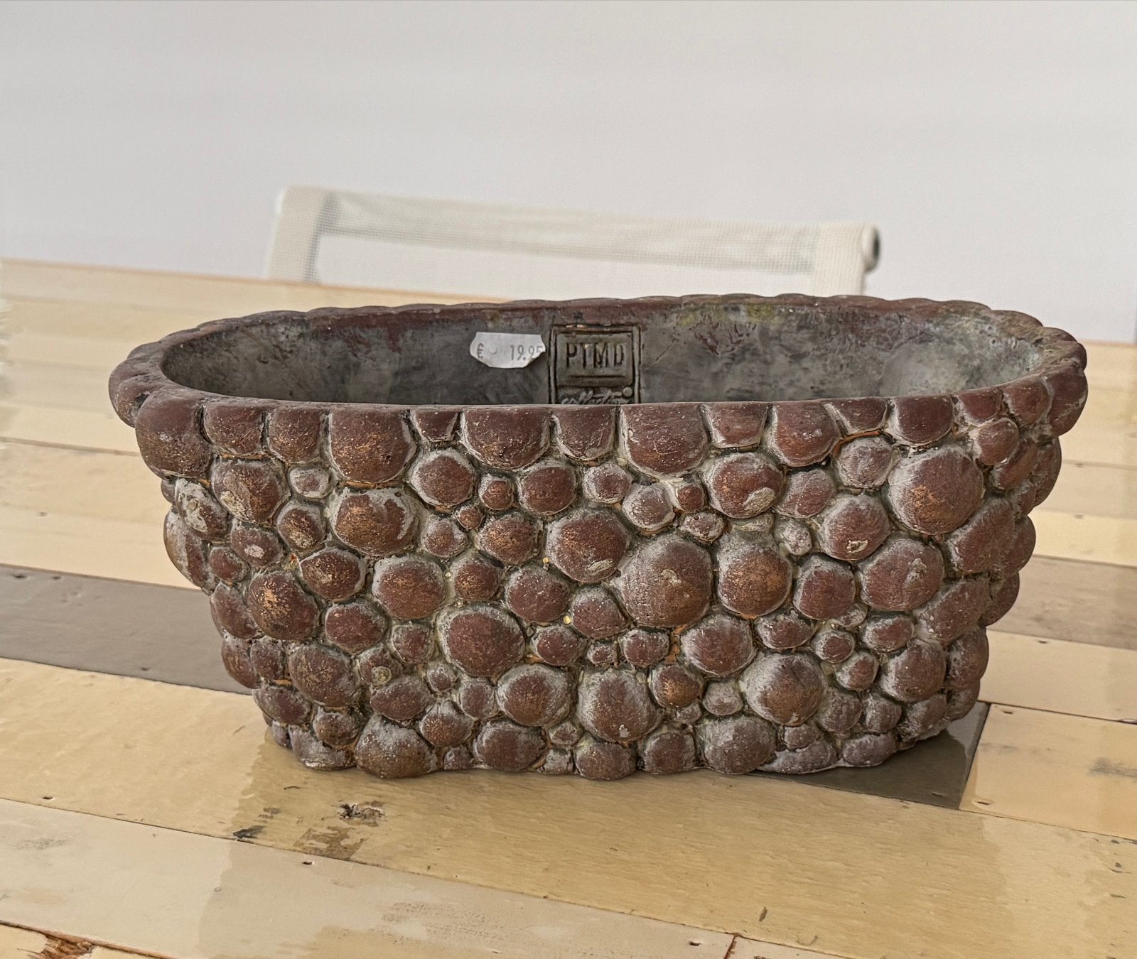 PTMD cement bloempot of vaas met kiezeltextuur, Overige materialen, Gebruikt, Minder dan 30 cm, Ophalen of Verzenden