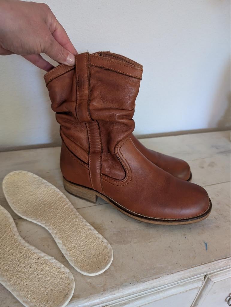 Hush Puppies korte laarzen maat 38, Kleding | Dames, Schoenen, Ophalen of Verzenden, Zo goed als nieuw, Bruin