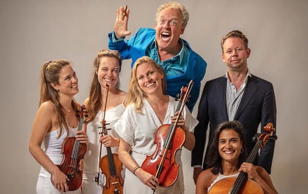 2 kaarten Bert Visser Vrijdag 2 okt Zeist, Twee personen, Oktober