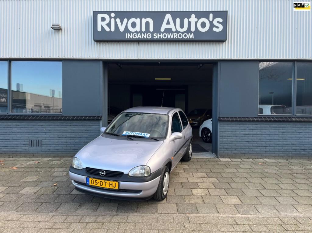 Opel CORSA 1.2I-16V STRADA COOL, Auto's, Opel, 450 kg, 31 €/maand, Origineel Nederlands, Bedrijf