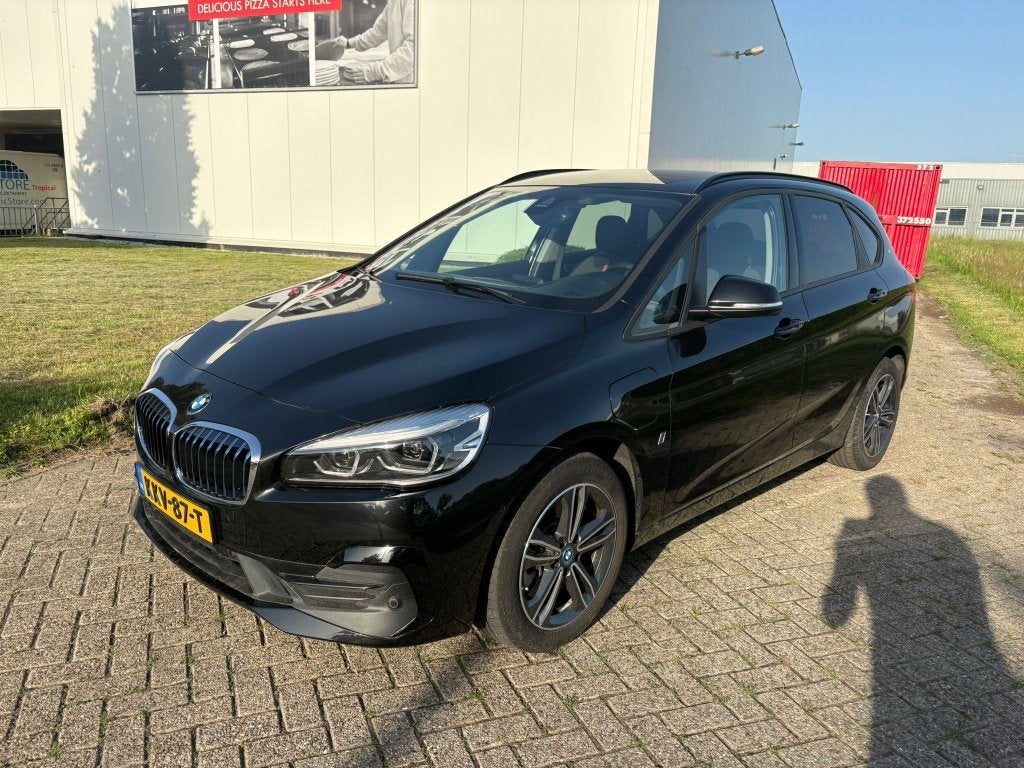 BMW 2 Serie Active Tourer 225xe iPerformance (bj 2019), Automaat, 136 pk, Gebruikt, Zwart