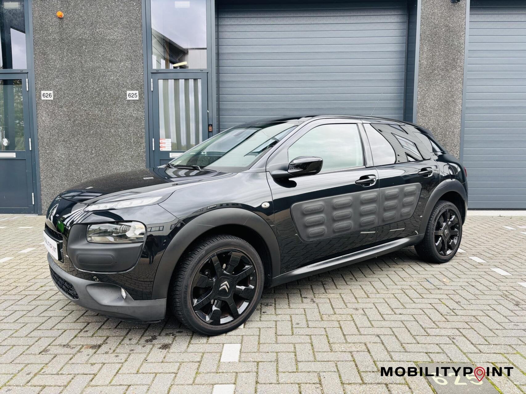 Citroen C4 Cactus 1.2 PureTech Shine 110PK|Pano|Camera|Stoel, Auto's, Voorwielaandrijving, Euro 6, 1199 cc, 995 kg