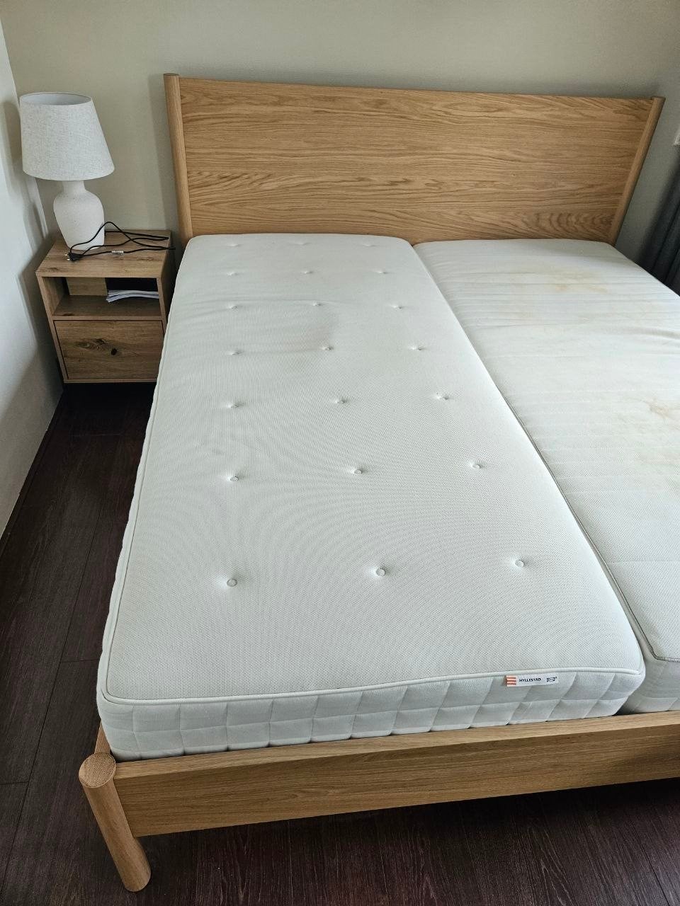 Twee Ikea matrassen 90x200 cm (Hyllestad en Myrbacka), Ophalen, Gebruikt, 90 cm, Eenpersoons