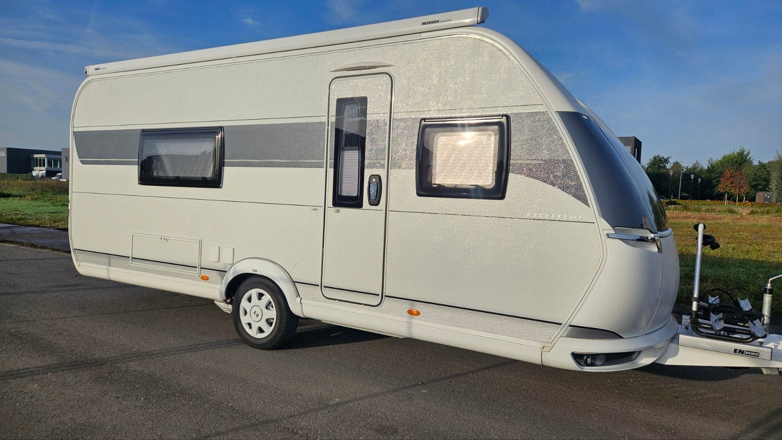 Hobby Excellent 540 WLU 2022 - ZGAN, AIRCO, MOVER etc, Caravans en Kamperen, 2 aparte bedden, Rondzit, Hobby, Particulier
