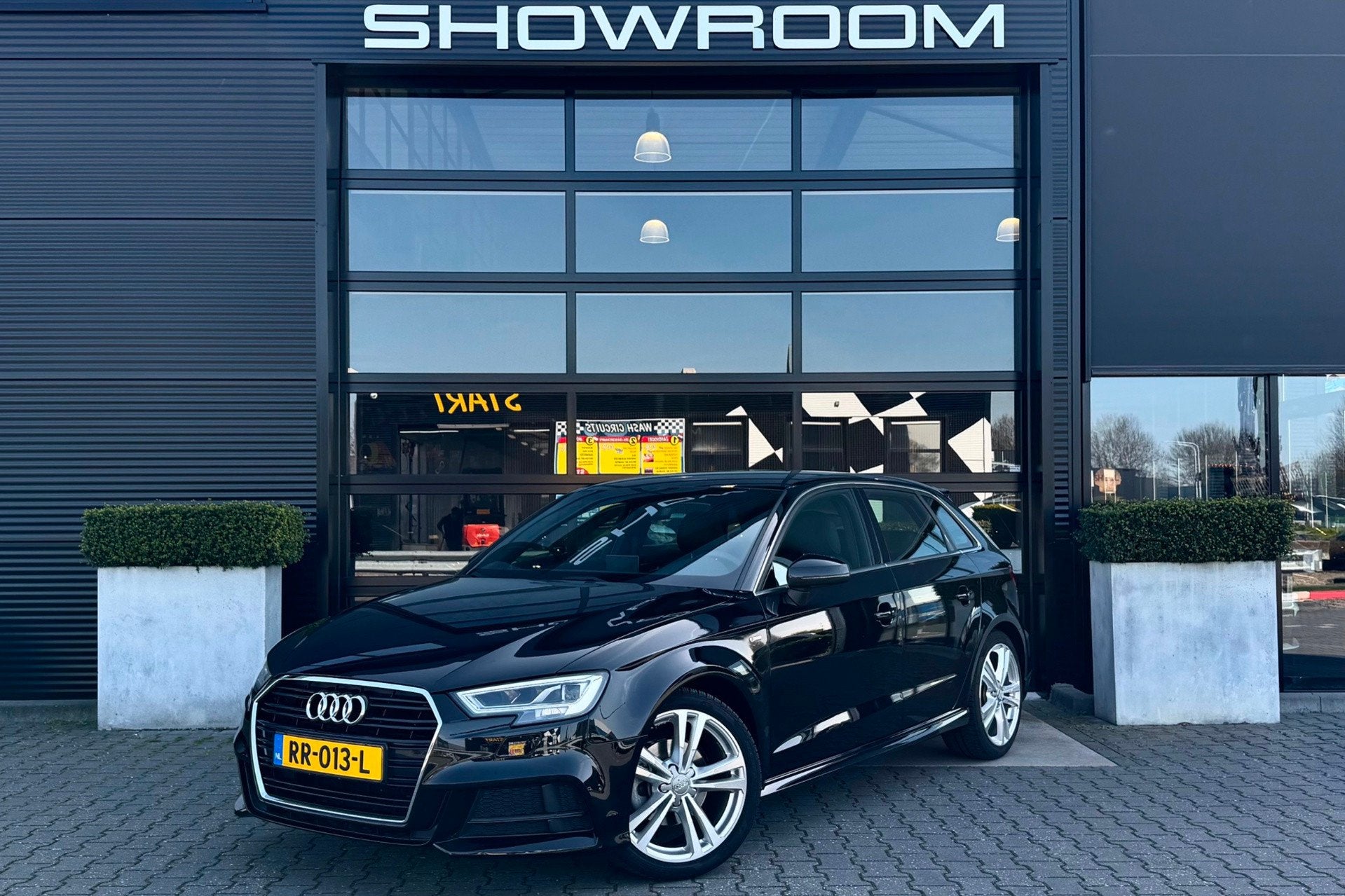 Audi A3 Sportback 1.0 TFSI 2 x S-Line, LED NL Auto, Sportsto, Auto's, Audi, Gebruikt, Zwart, Origineel Nederlands, Handgeschakeld