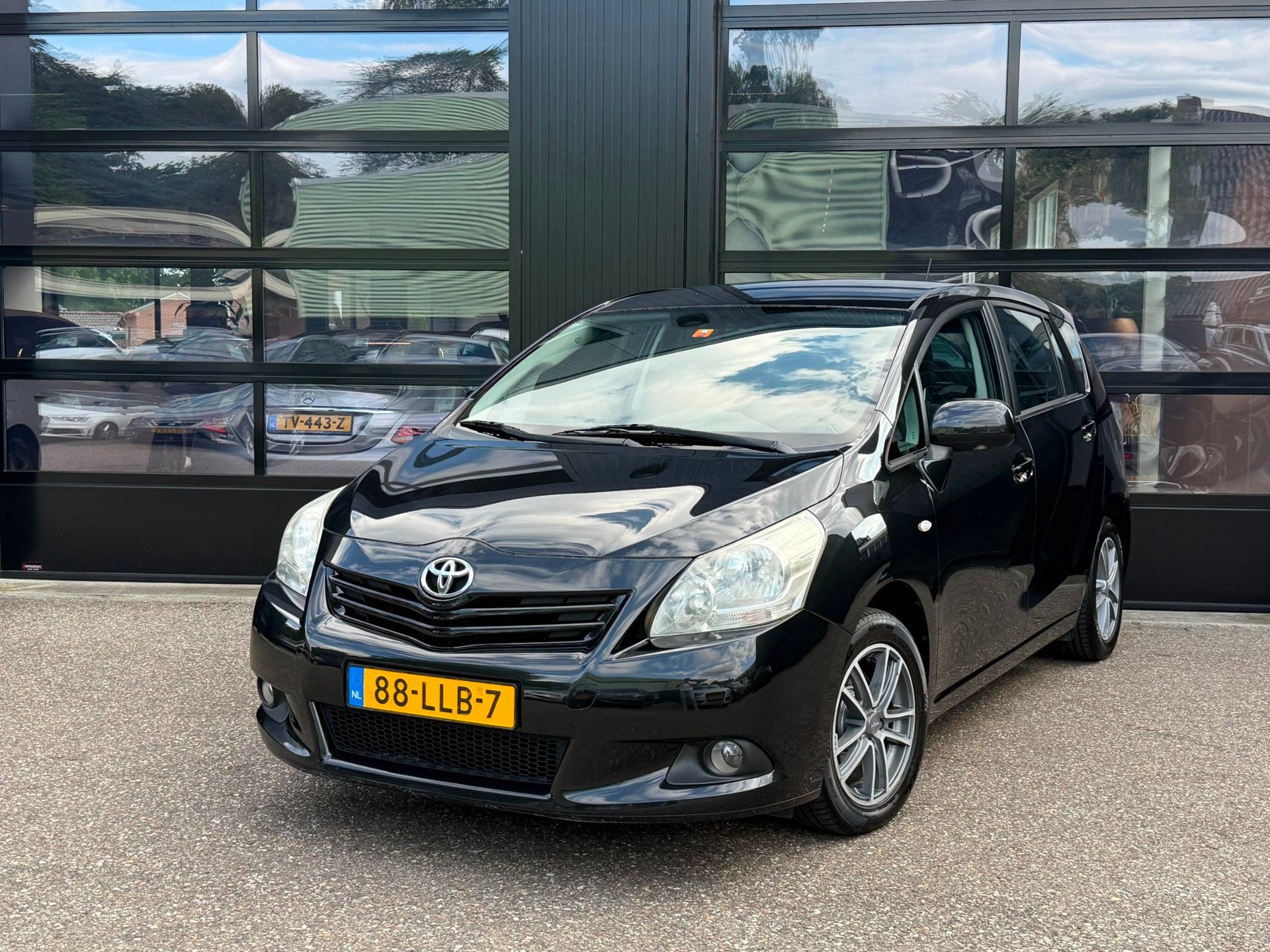 Toyota Verso 1.8 VVT-i Aspiration Clima Navi Cruise, Auto's, Toyota, Voorwielaandrijving, 450 kg, Gebruikt, 4 cilinders